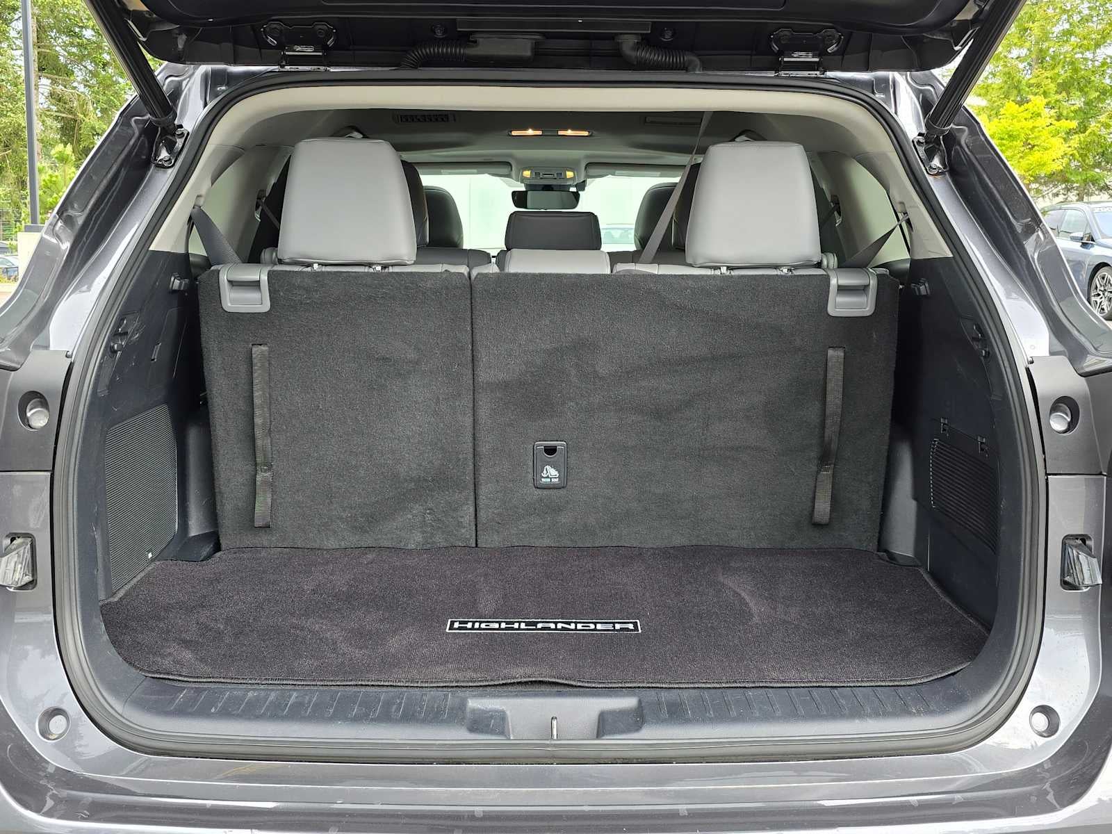 2021 Toyota Highlander Hybrid Limited