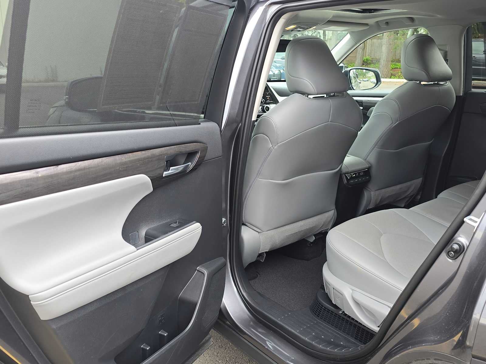 2021 Toyota Highlander Hybrid Limited