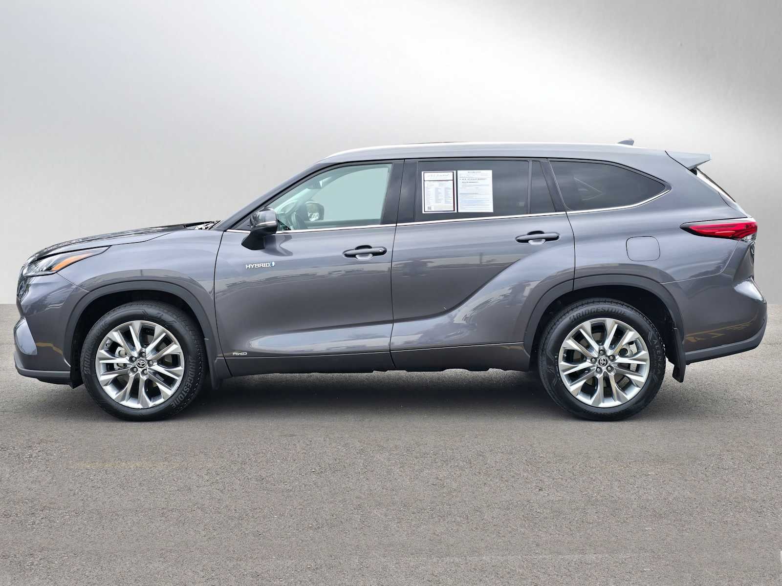 2021 Toyota Highlander Hybrid Limited