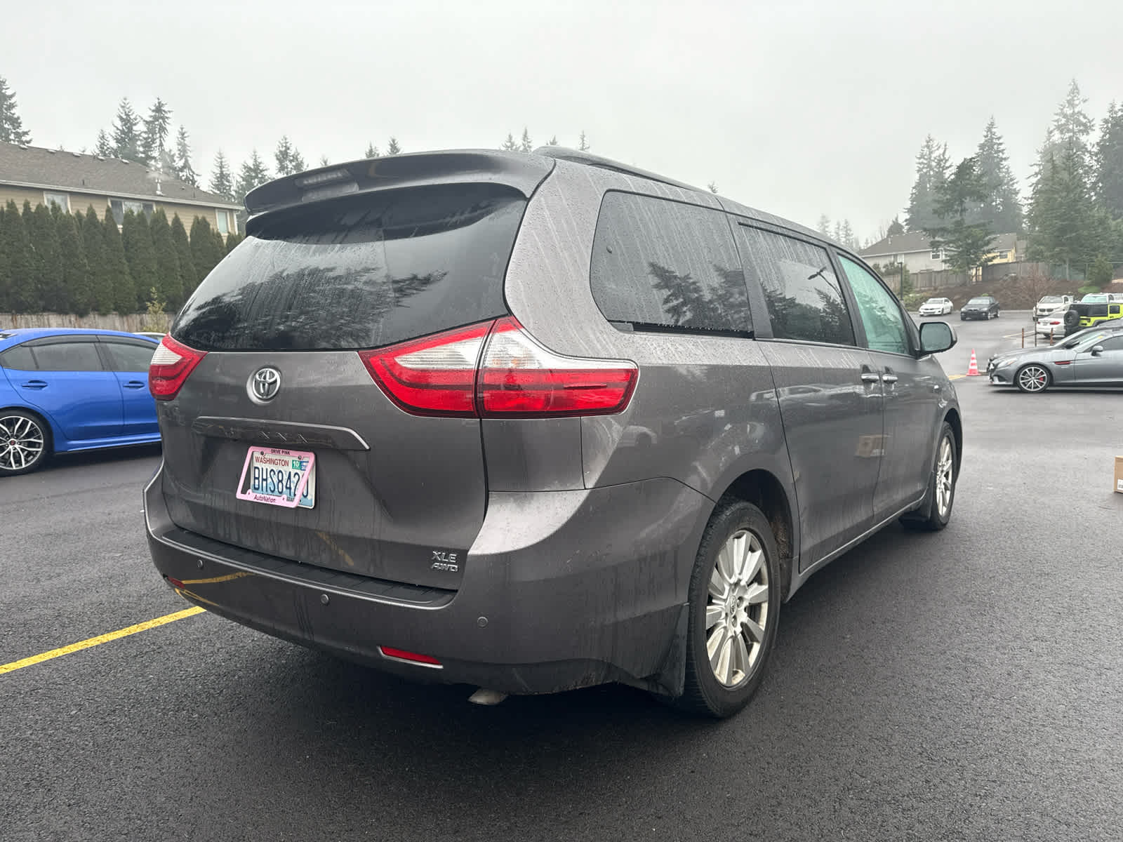 2017 Toyota Sienna XLE