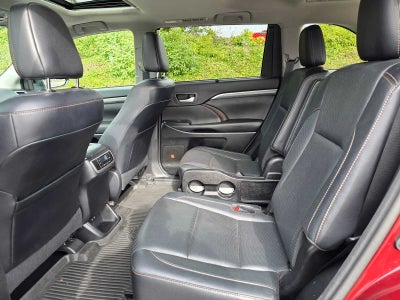 2017 Toyota Highlander Limited