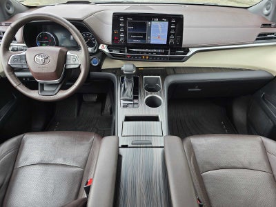 2021 Toyota Sienna Platinum