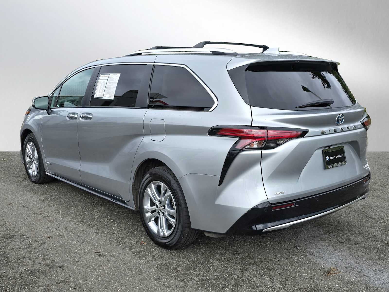 2021 Toyota Sienna Platinum