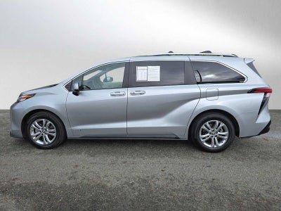 2021 Toyota Sienna Platinum