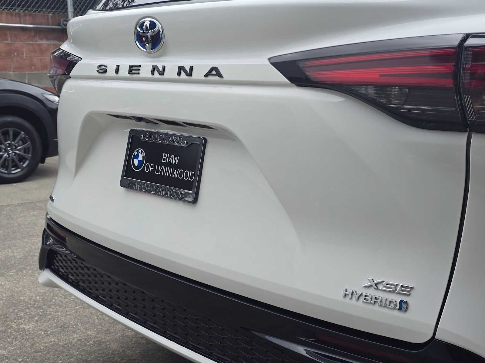 2024 Toyota Sienna XSE
