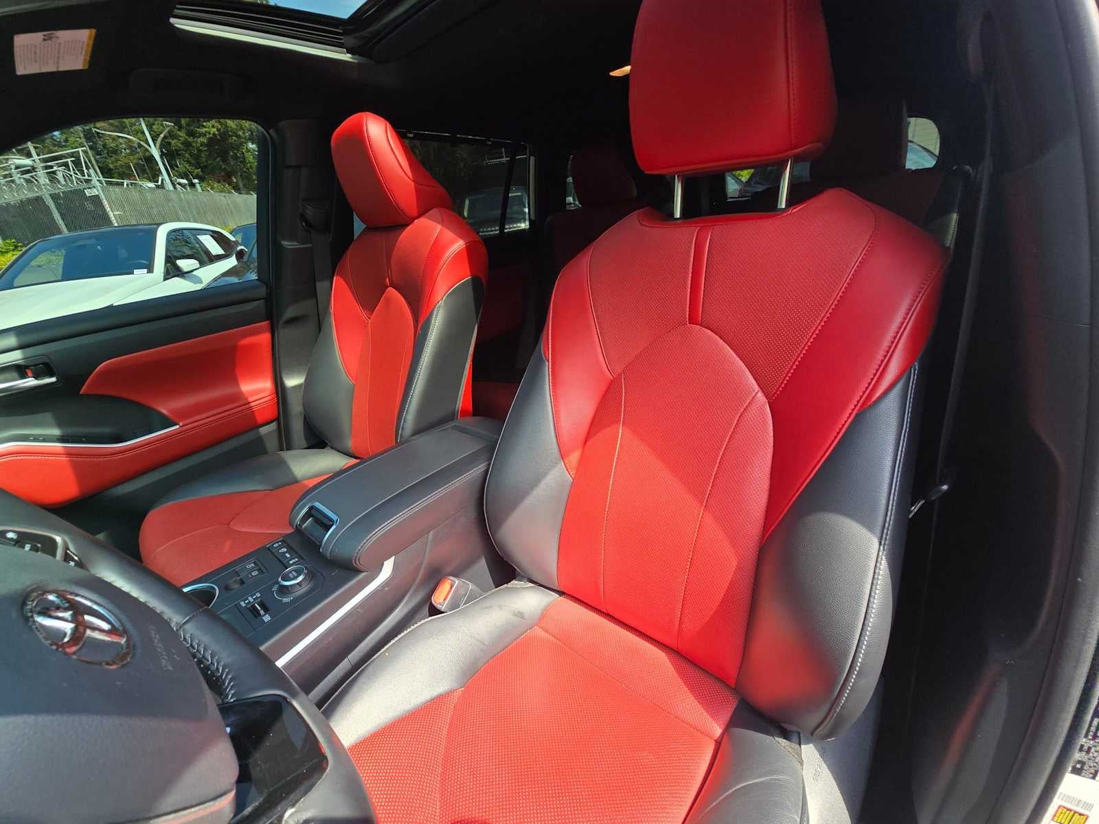 2022 Toyota Highlander XSE