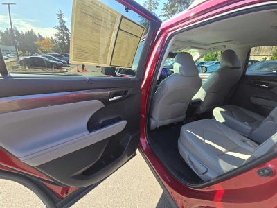 2023 Toyota Highlander Limited