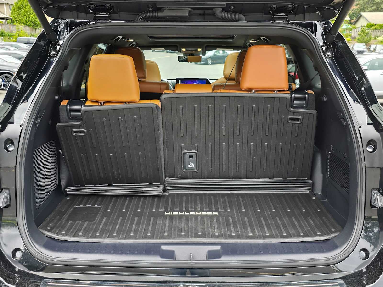 2024 Toyota Highlander Platinum