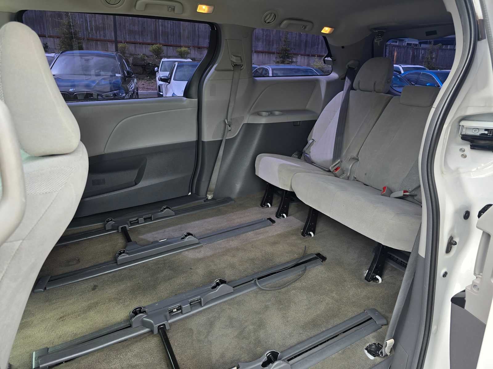 2017 Toyota Sienna L