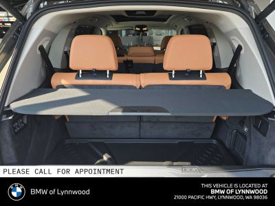 2027 BMW X7 xDrive40i