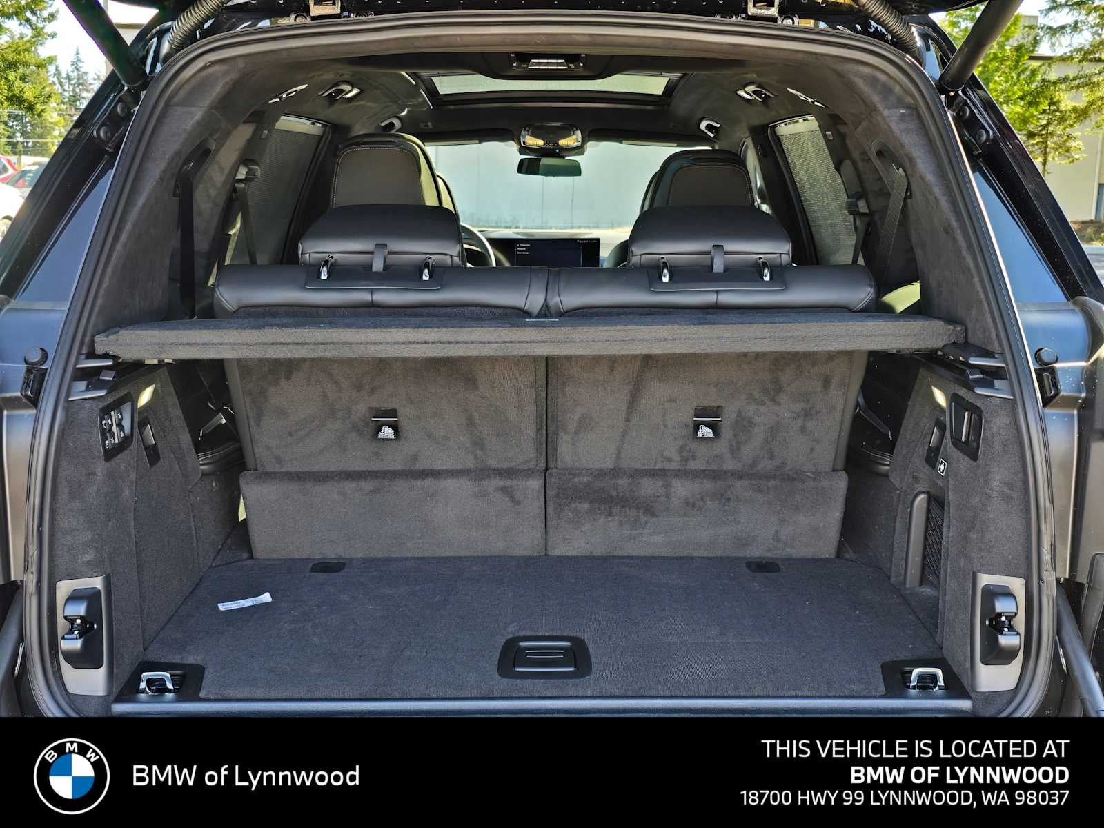 2026 BMW X7 xDrive40i xDrive40i