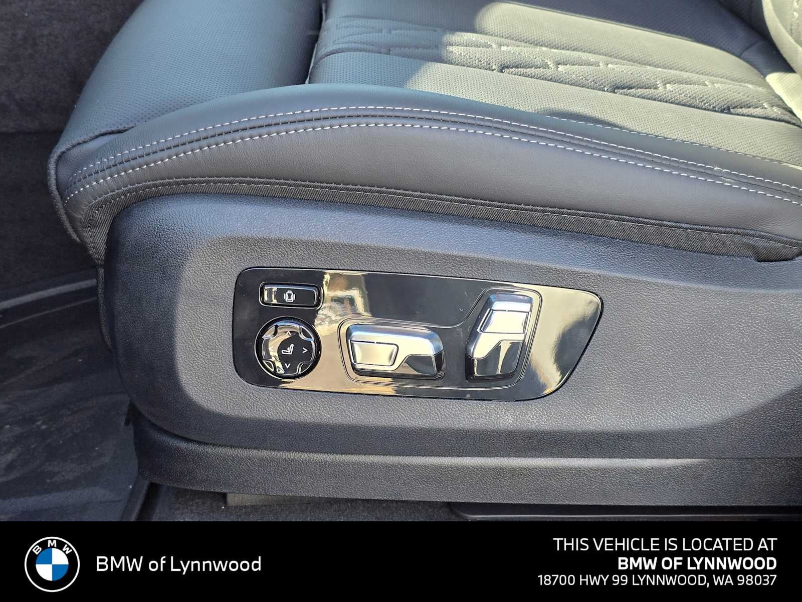 2026 BMW X7 xDrive40i xDrive40i