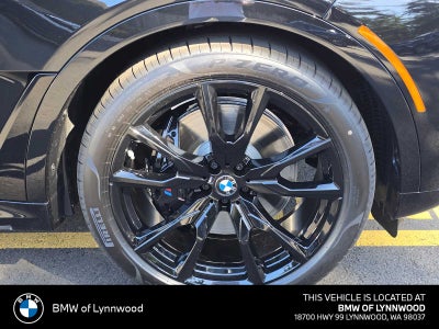 2026 BMW X7 xDrive40i xDrive40i