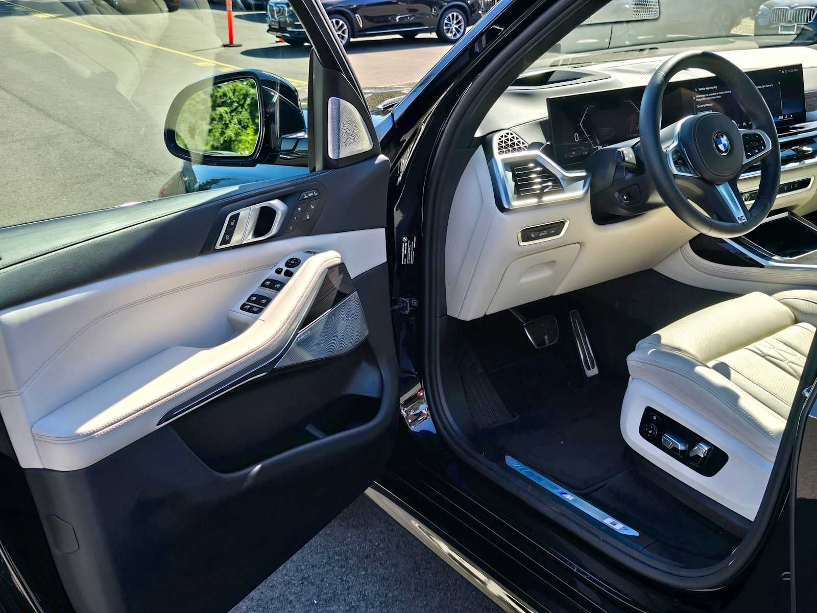 2026 BMW X7 xDrive40i xDrive40i