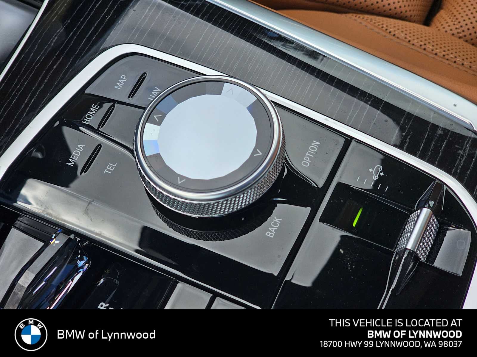 2026 BMW X7 xDrive40i xDrive40i