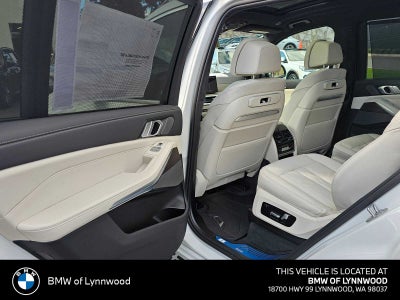 2026 BMW X7 xDrive40i xDrive40i