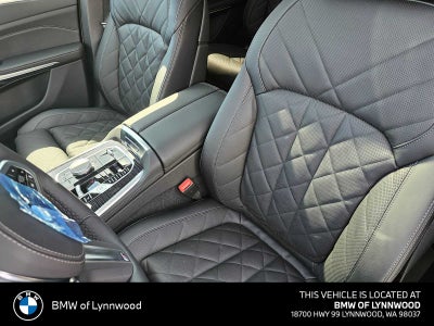 2026 BMW X7 xDrive40i xDrive40i