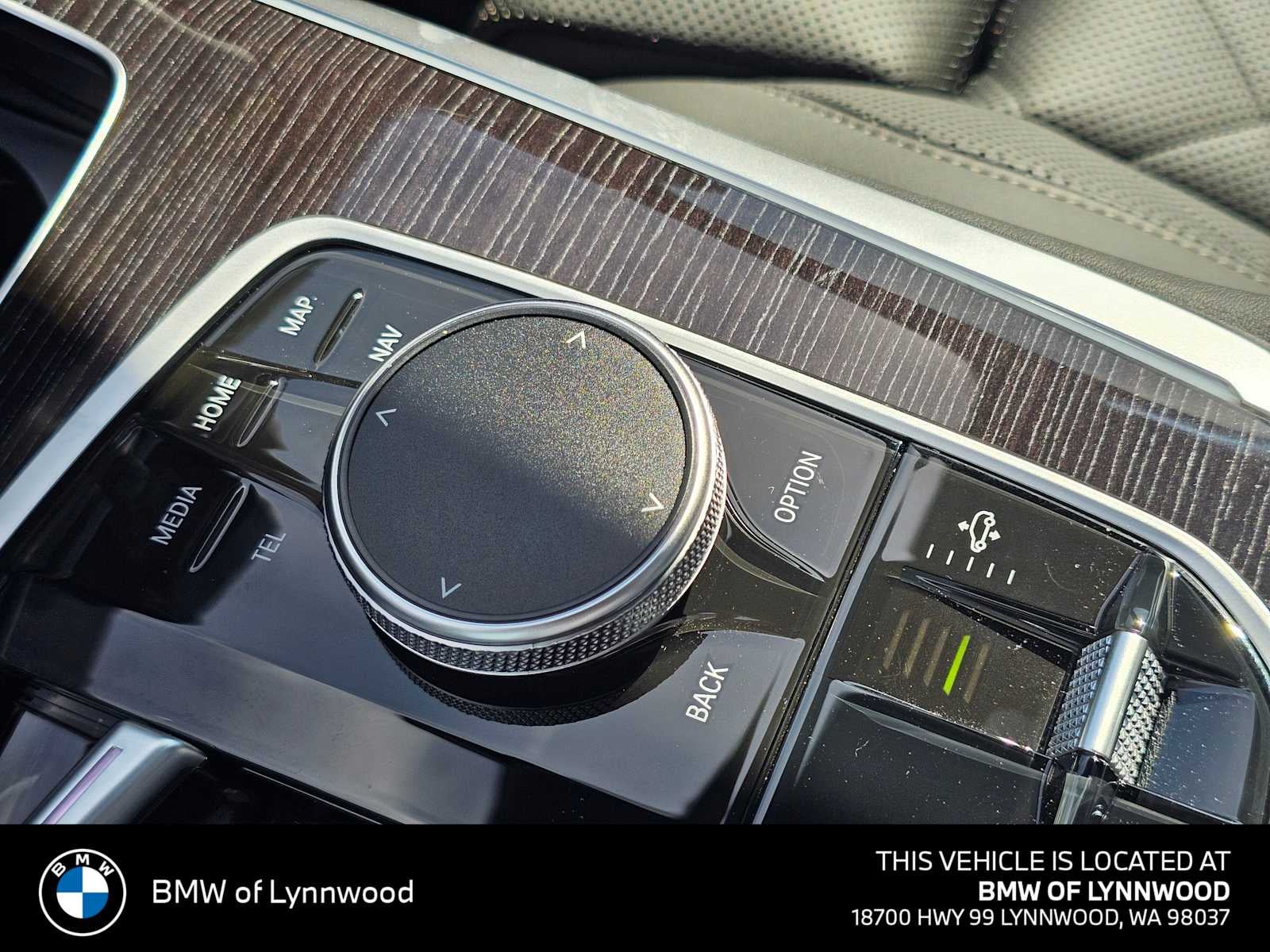 2026 BMW X7 xDrive40i xDrive40i