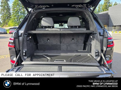 2027 BMW X7 xDrive40i