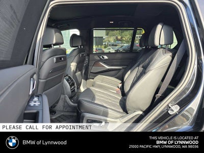 2027 BMW X7 xDrive40i