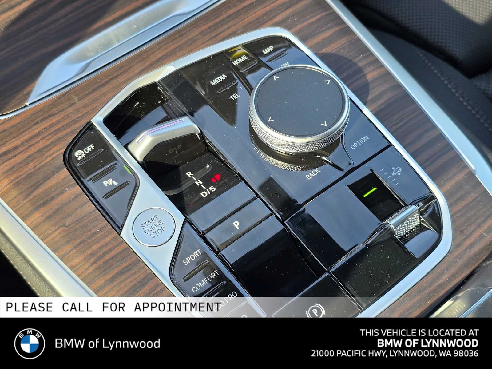 2027 BMW X7 xDrive40i