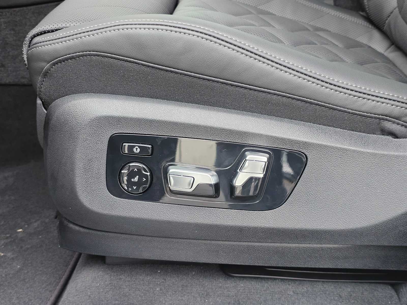 2026 BMW X5 xDrive40i xDrive40i