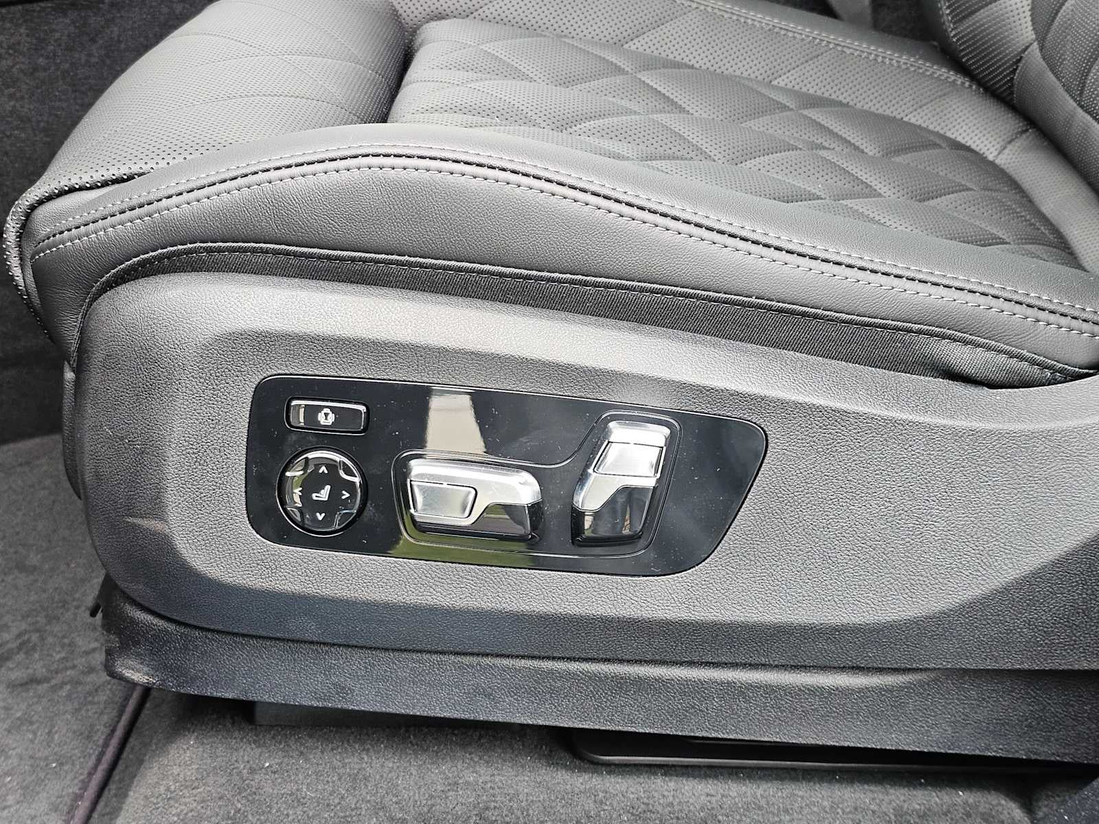 2026 BMW X5 xDrive40i xDrive40i