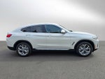 2025 BMW X4 xDrive30i
