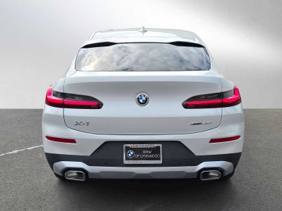 2025 BMW X4 xDrive30i