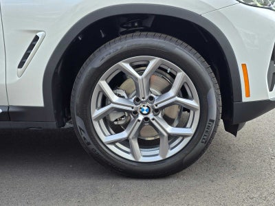 2025 BMW X4 xDrive30i