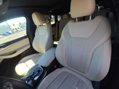 2024 BMW X4 xDrive30i