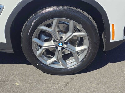2024 BMW X4 xDrive30i