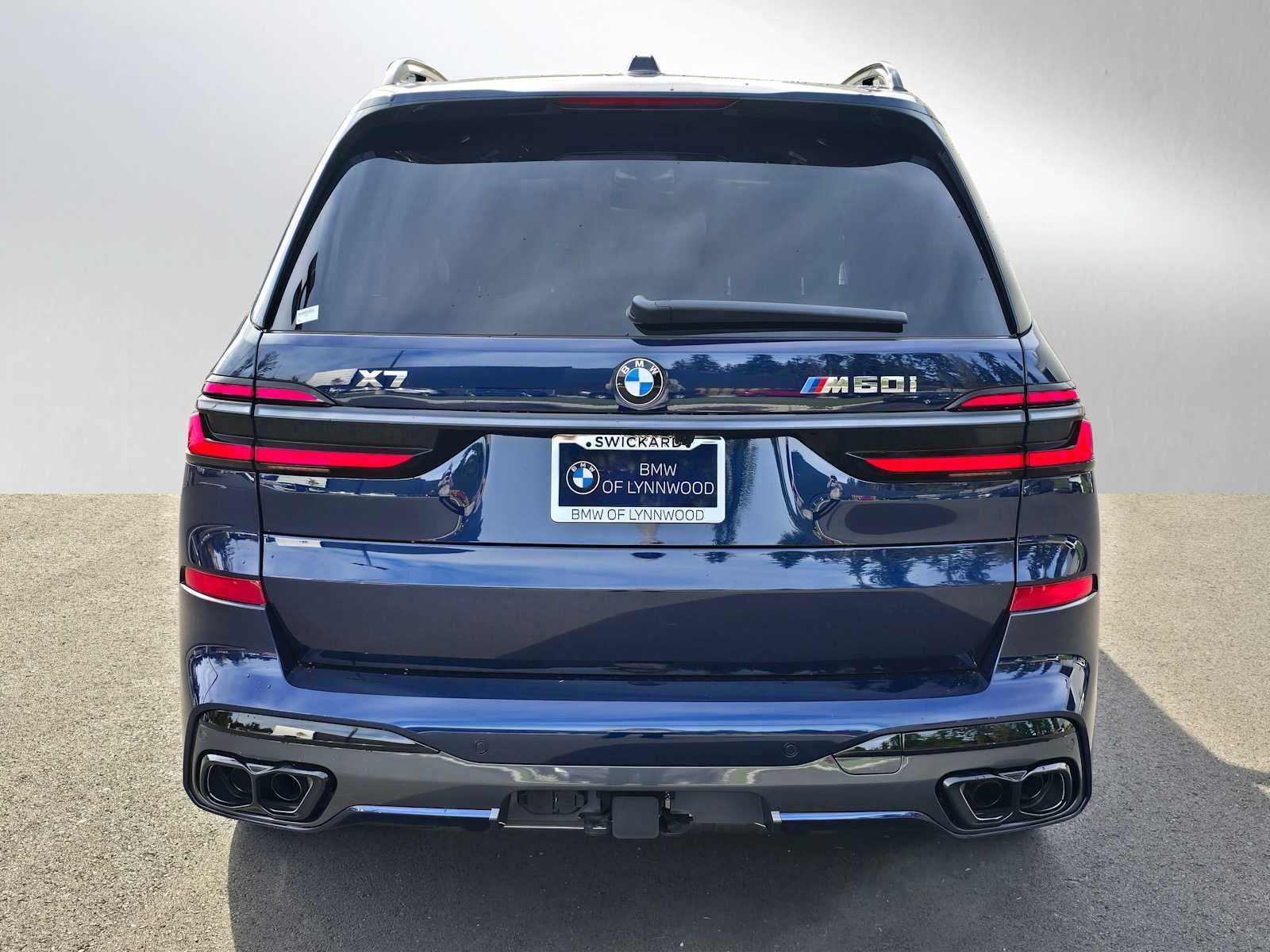 2026 BMW X7 M60i