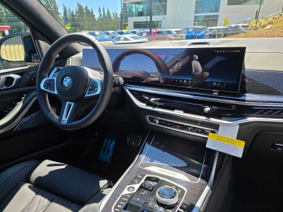 2026 BMW X7 M60i