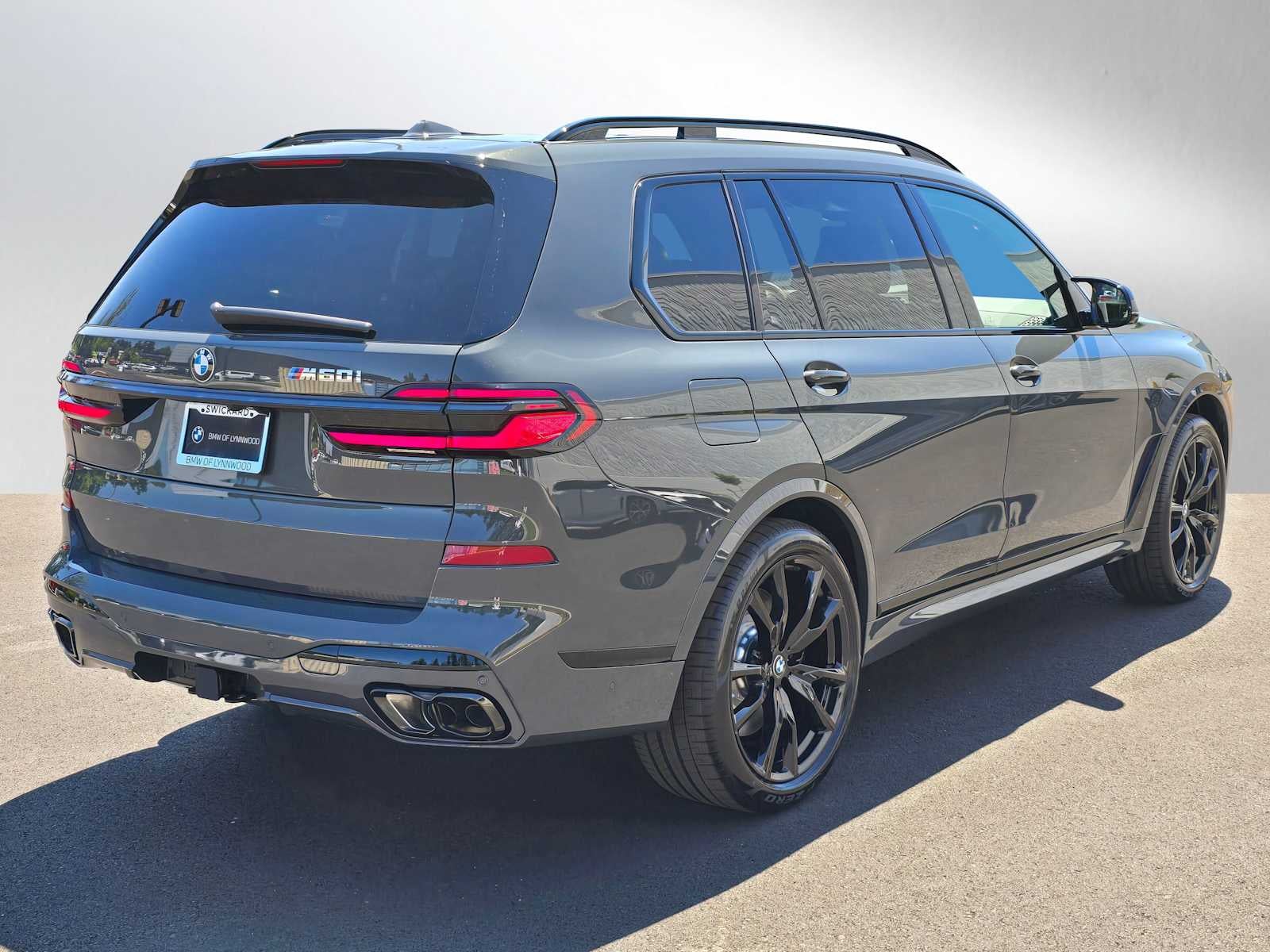 2026 BMW X7 M60i