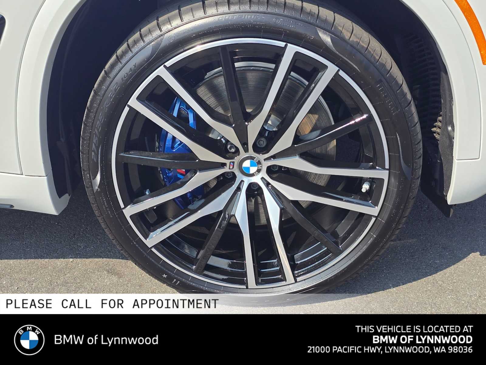 2026 BMW X5 M60i - Photo 9