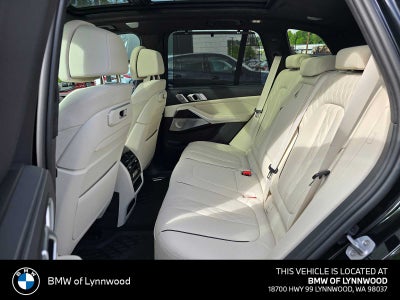 2026 BMW X5 M60i M60i