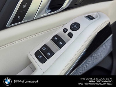 2026 BMW X5 M60i M60i
