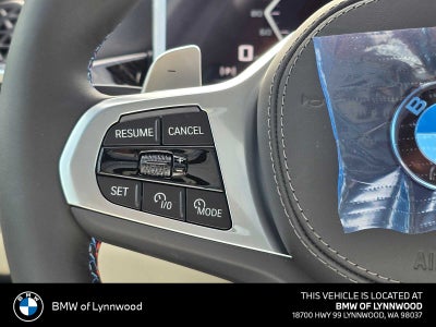 2026 BMW X5 M60i M60i