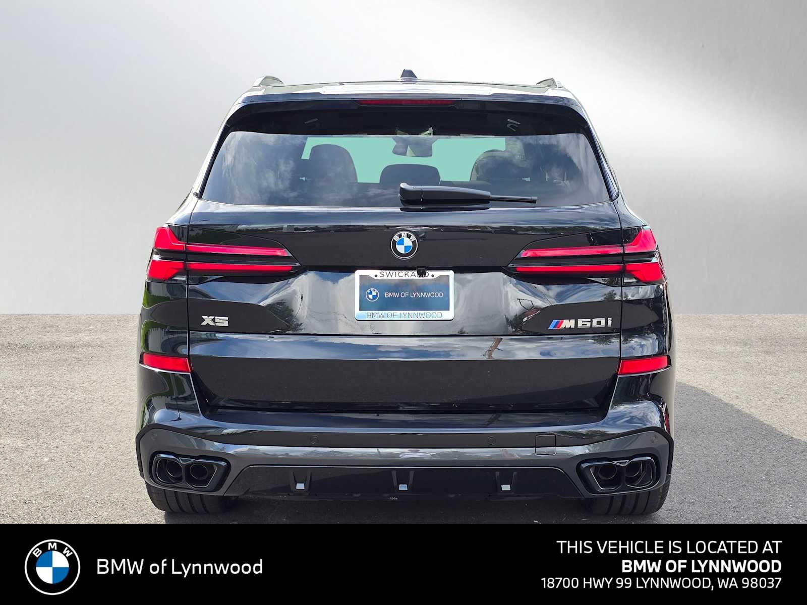 2026 BMW X5 M60i M60i