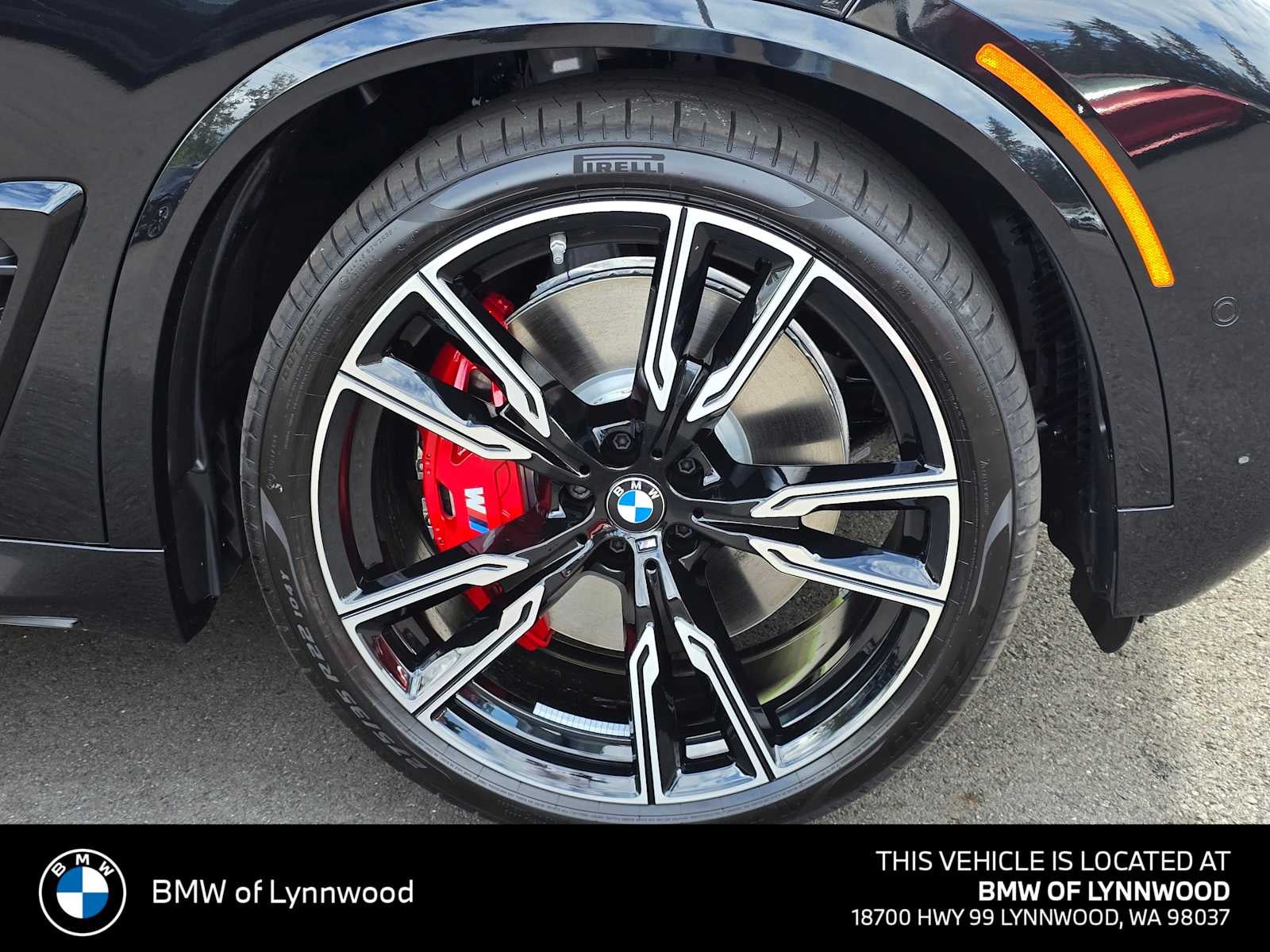 2026 BMW X5 M60i M60i