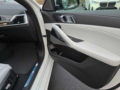 2026 BMW X6 xDrive40i