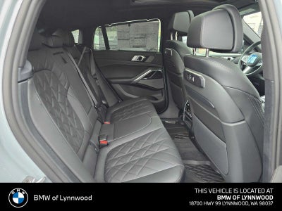 2027 BMW X6 xDrive40i xDrive40i