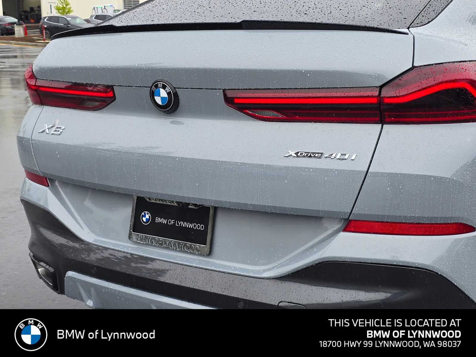 2027 BMW X6 xDrive40i xDrive40i