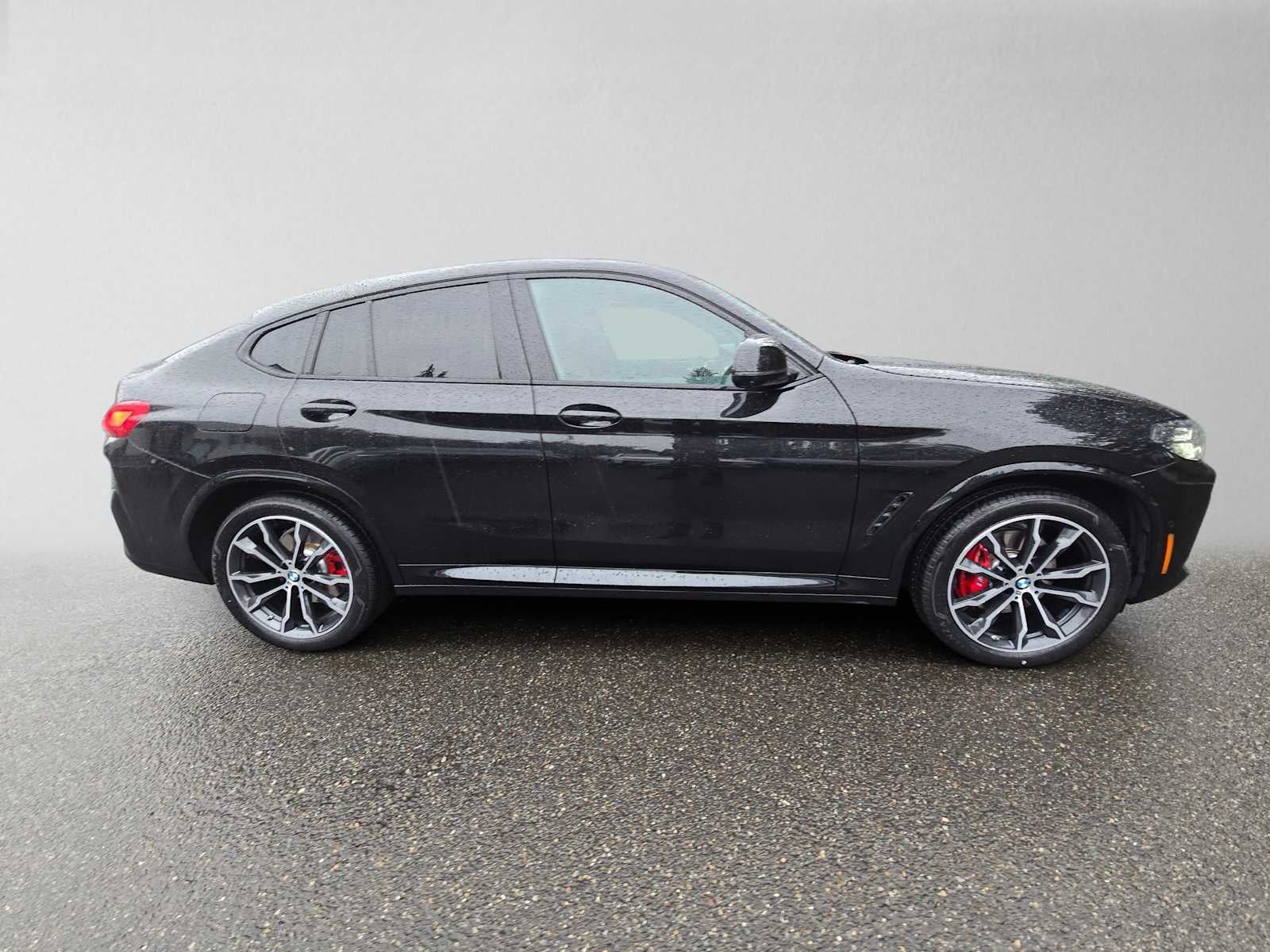 2025 BMW X4 M40i