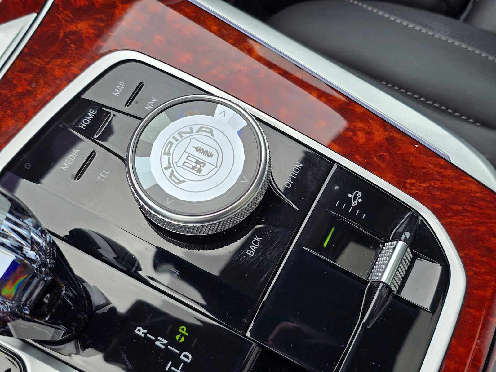 2023 BMW ALPINA XB7 ALPINA XB7