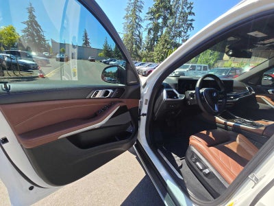 2024 BMW X5 xDrive50e