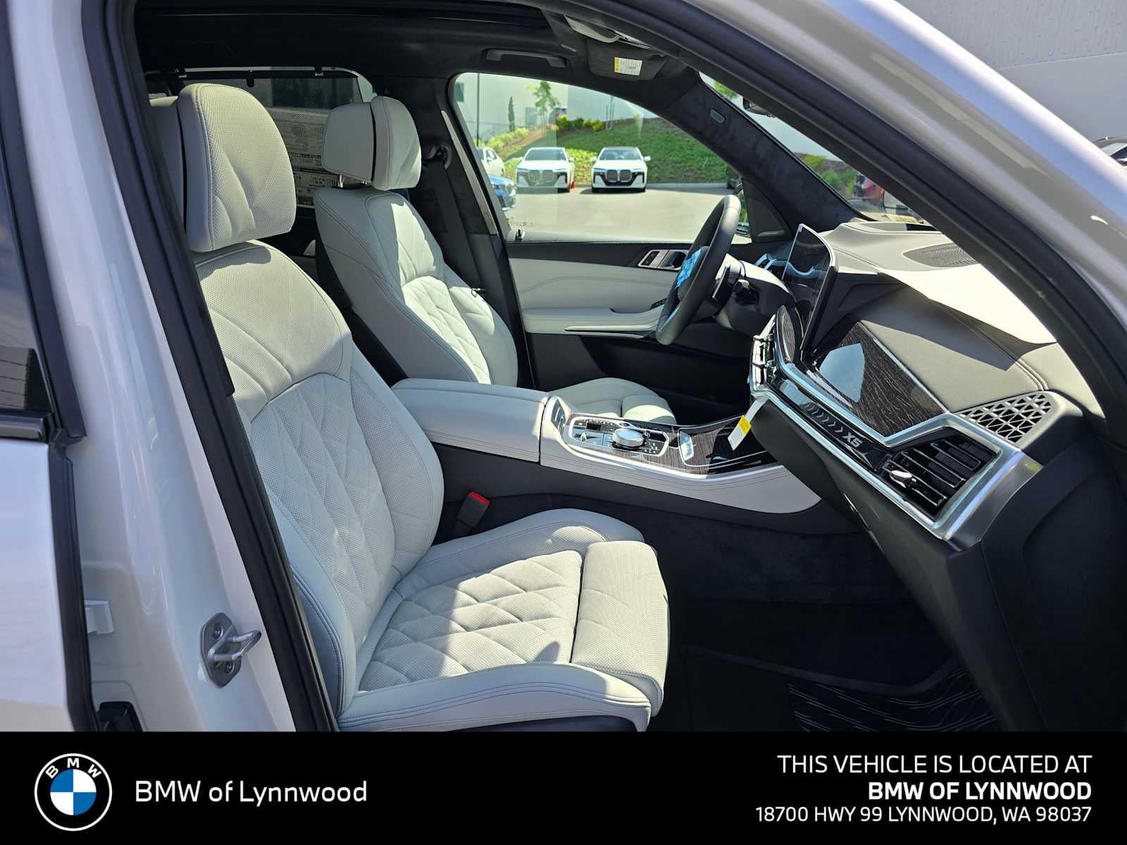 2026 BMW X5 xDrive50e xDrive50e