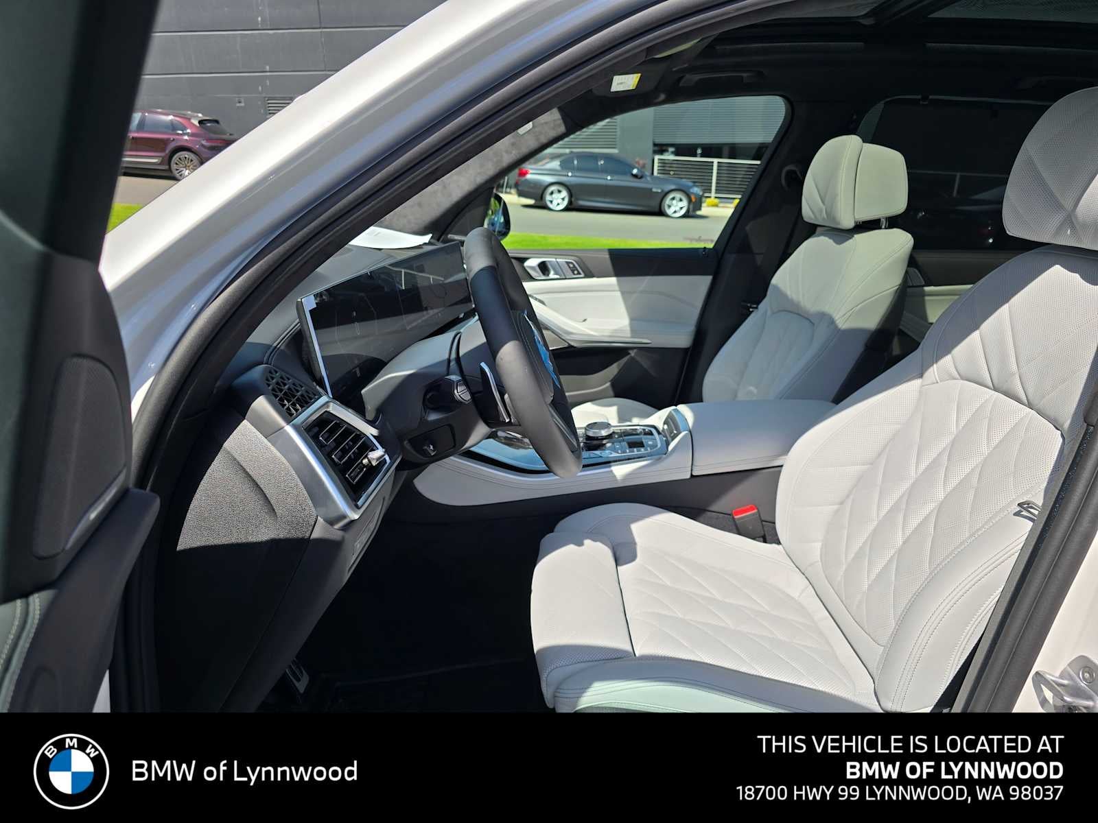 2026 BMW X5 xDrive50e xDrive50e