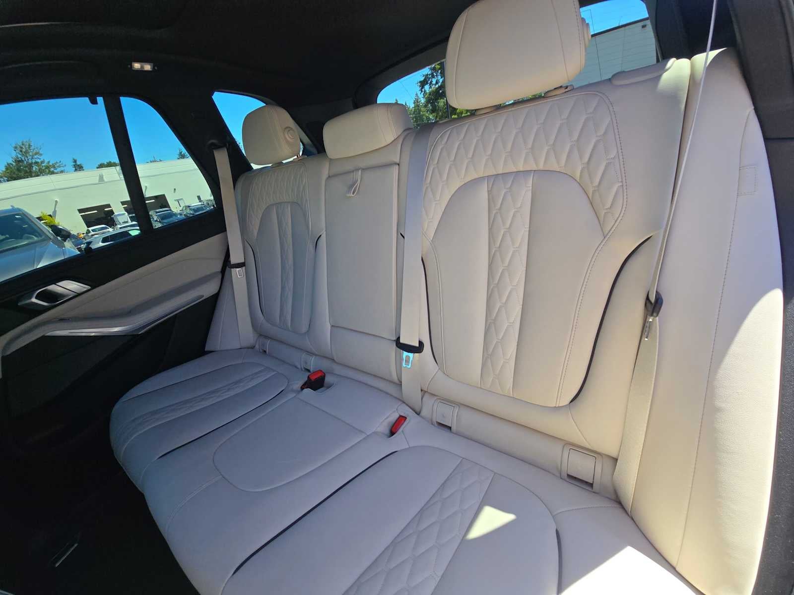 2024 BMW X5 xDrive50e